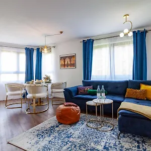 Armonia - Naehe Messe&city I Wlan I Parken I Arbeitsplatz Apartment